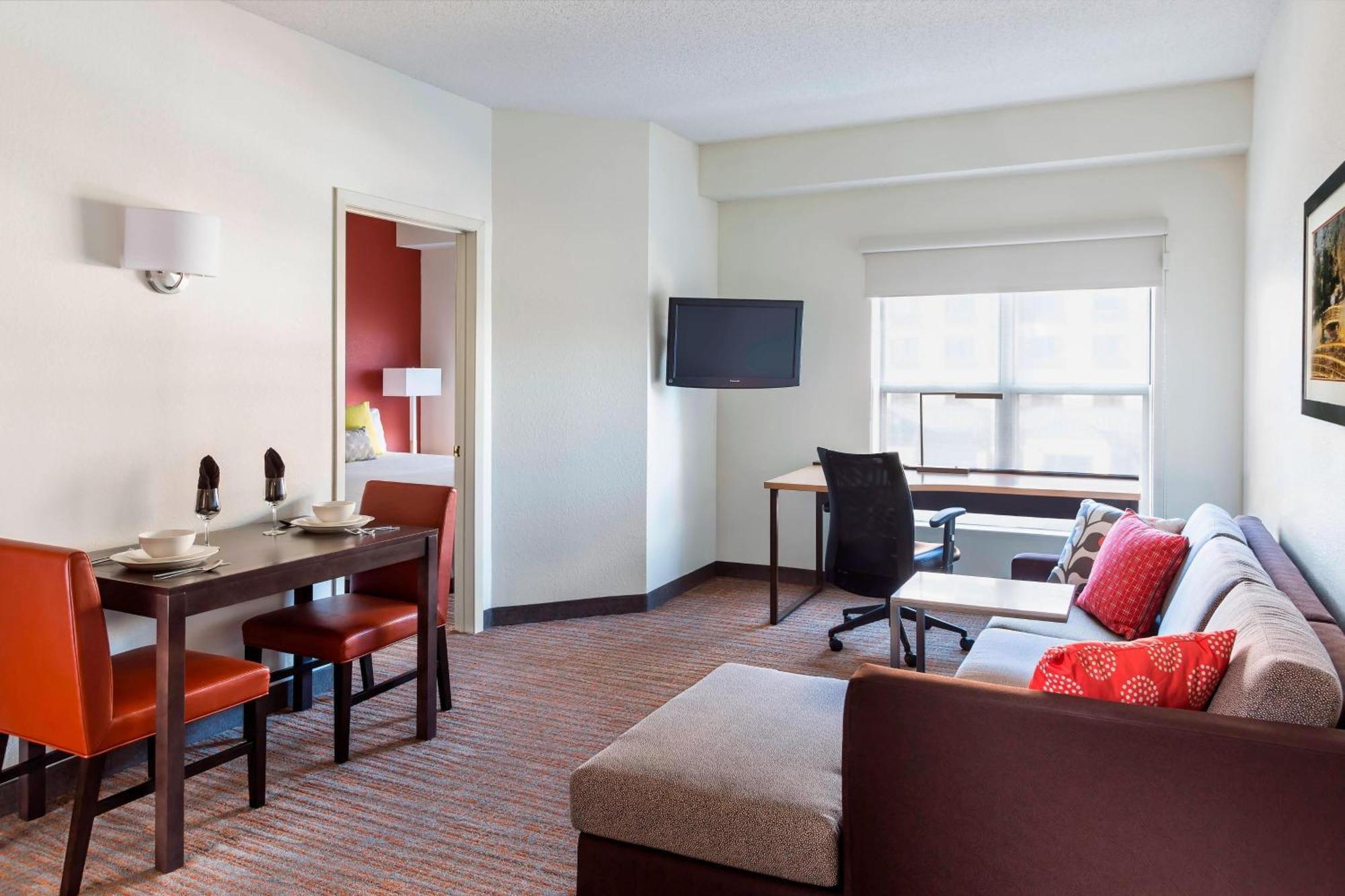 By Marriott By Mall Of America Hotel Bloomington